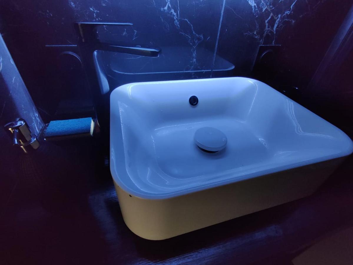 Legion Suite - Your Perfect Vacation ! 尼斯 外观 照片